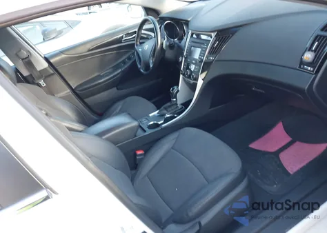 2014 Hyundai Sonata Se z USA, uszkodzony, nr VIN 5NPEC4ACXEH841489